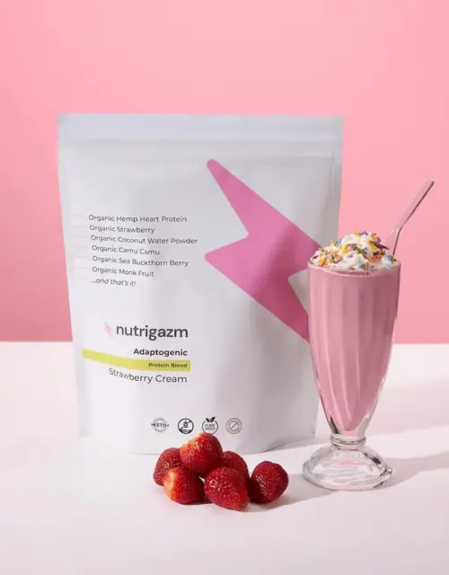 Strawberry Cream Superfood Protein Blend